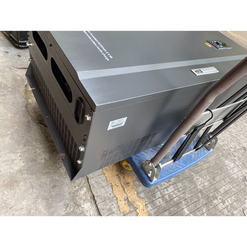 B600B2500G3英捷思变频器250kw外观成色非