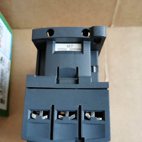 议价原装施耐德接触器LC1D18M7C，AC220V