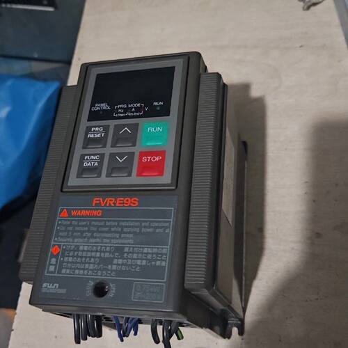 【请询价】富士变频器FVR0.75E9S三相200V0.75KW功