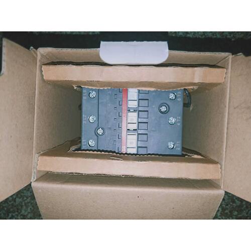 议价接触器AE753010.24VDC220VD维修