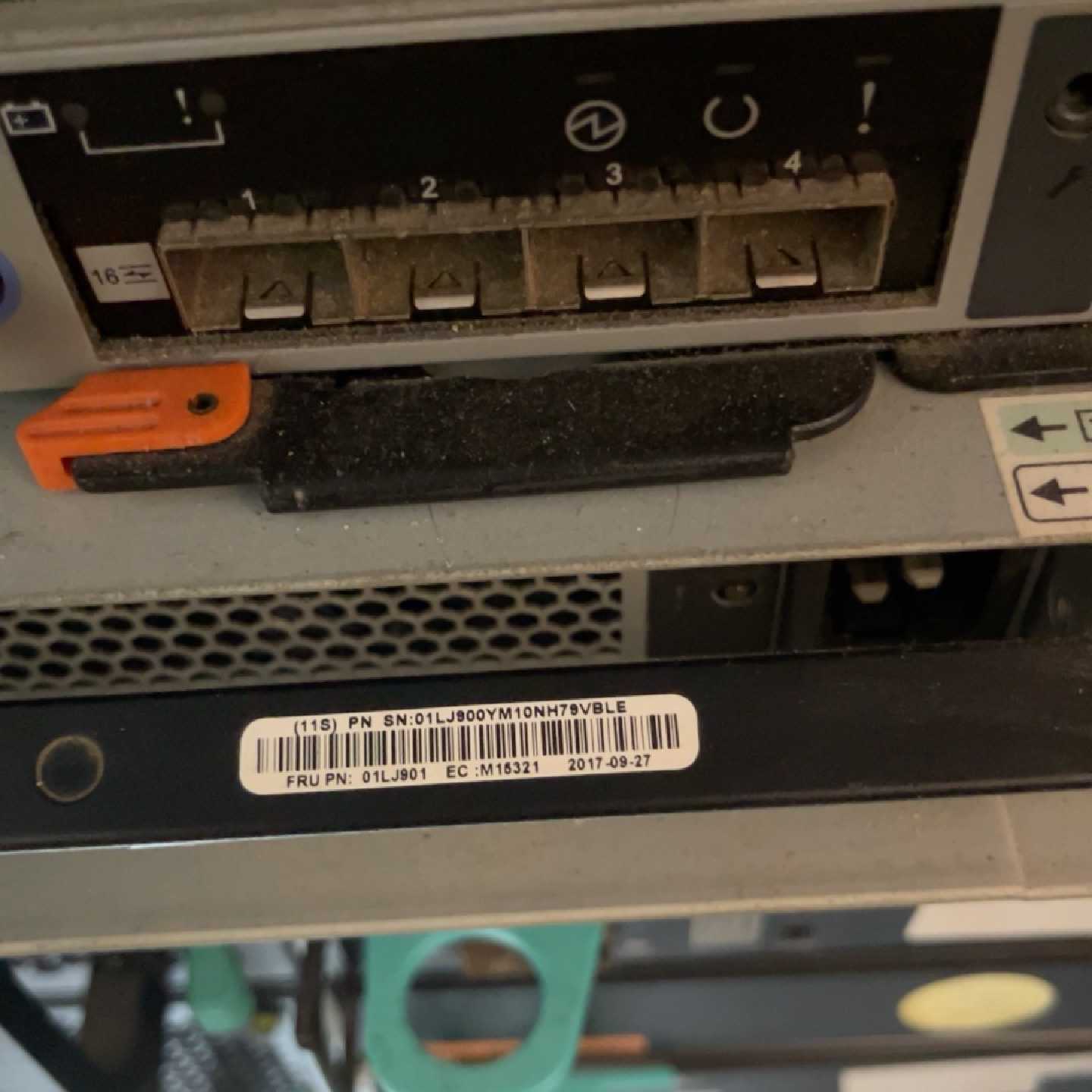 议价IBM 01LJ901维修图片