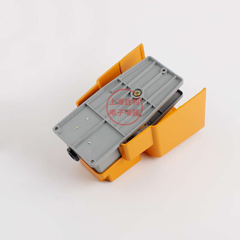 脚踏开关 铝壳LTH/1/6 防水脚踩开关 机床配件 银点