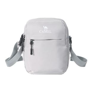 骆驼轻便斜挎包单肩包男女士出行轻量化小包休闲挎包骑行包背包