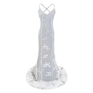 楠哥微胖mm性感v领亮片吊带连衣裙大码收腰欧美露背年会鱼尾长裙