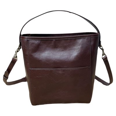 春夏新款原创复古设计真皮大容量水桶女士百搭单肩斜挎包23056115