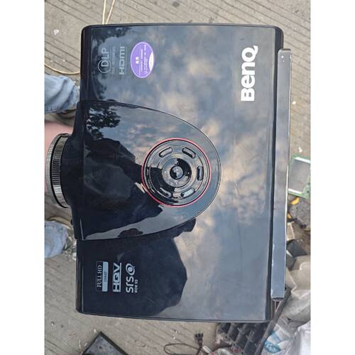 明基投影机SH940