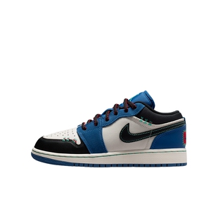 NIKE耐克女鞋AIR JORDAN 1黑白蓝拼色AJ1低帮复古板鞋IO2062-400