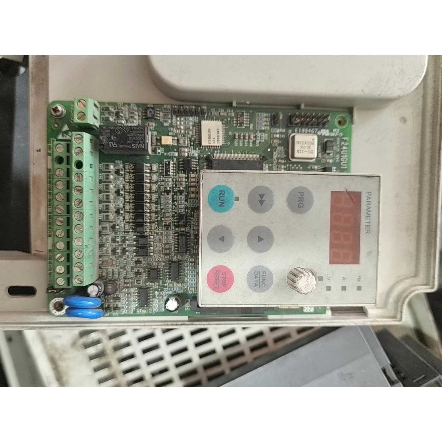 议价艾默生TD1000变频器主板面板一套包好TD10004T可维修