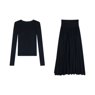 pusumede 慵懒假期 圆领长袖针织衫修身上衣女+长款半身裙套装