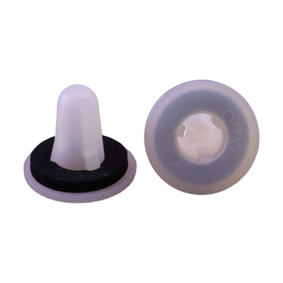 马自达昂克赛拉后尾灯固定卡扣