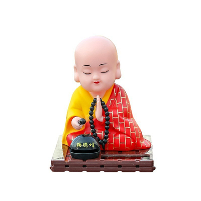太阳能小和尚敲木鱼摆件车内饰品