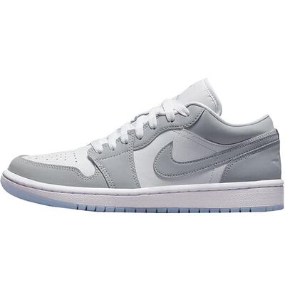 滔搏NIKE女子AJ1复古低帮乔丹运动训练篮球鞋DC0774-105