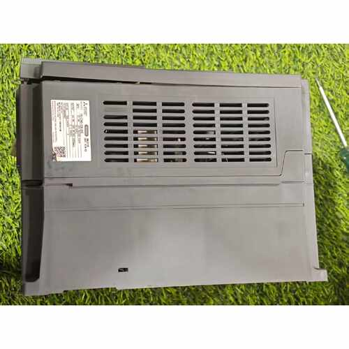 〔议价-可维修〕三菱变频器 FR-E740-15K-CHT 15KW 380 全新均有