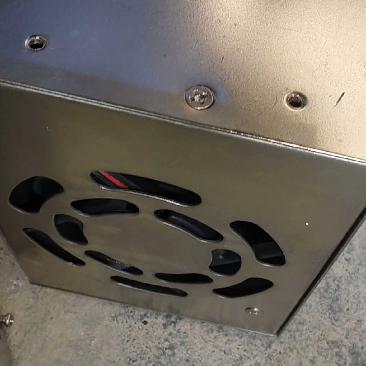 议价电源，PSP-300-24，实物拍摄，成色如图，，功
