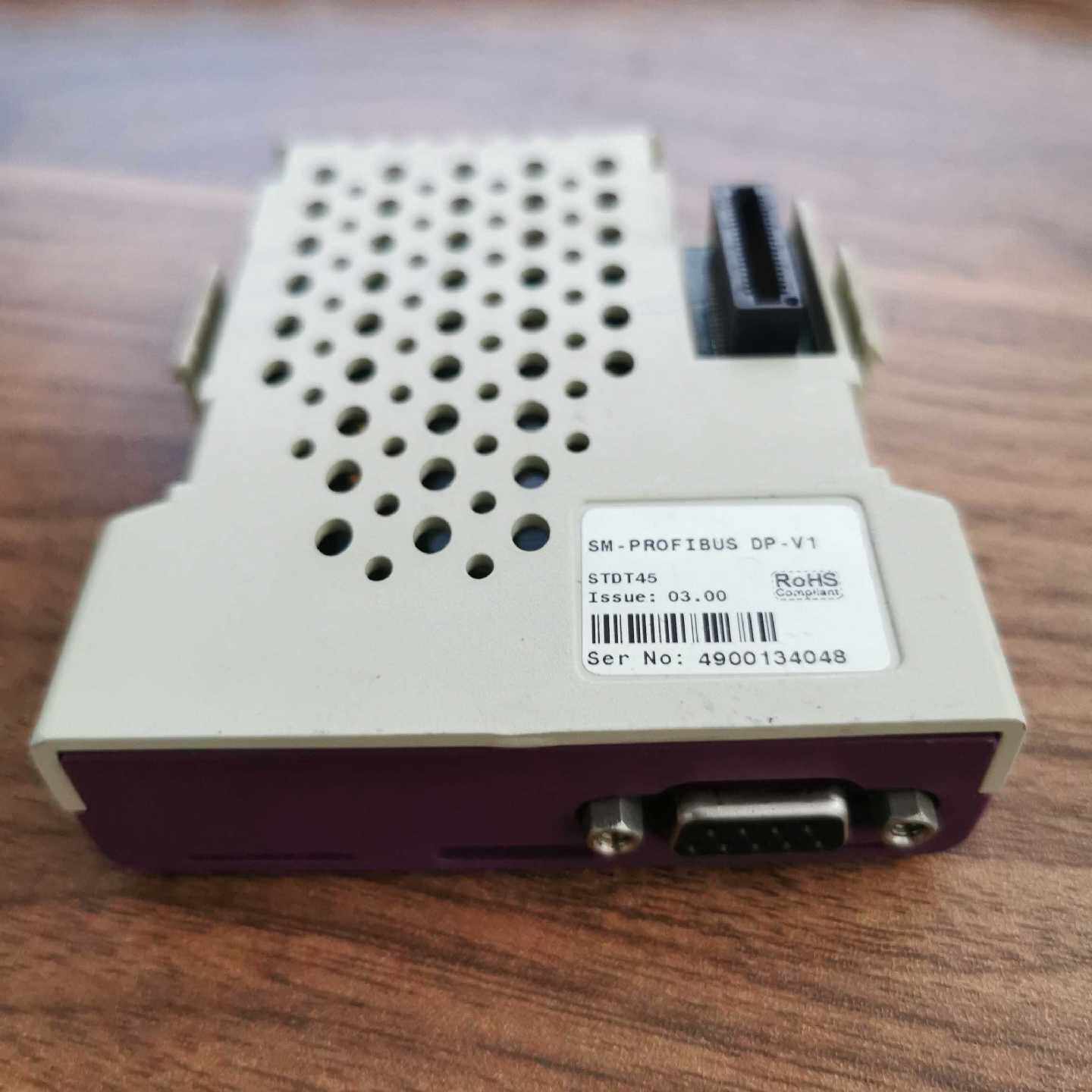 议价艾默生CT变频器UT73选件卡紫色通讯模块SM-PROFIBUS-DP DP-V1