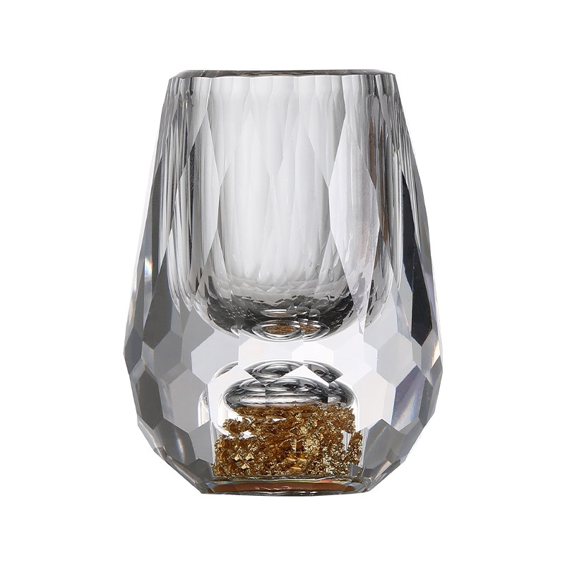 高档轻奢水晶玻璃金箔白酒杯