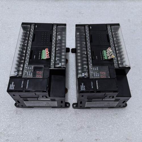 议价Cp1h-X40dt-D Used Disassembled Machine Very Beautiful Co