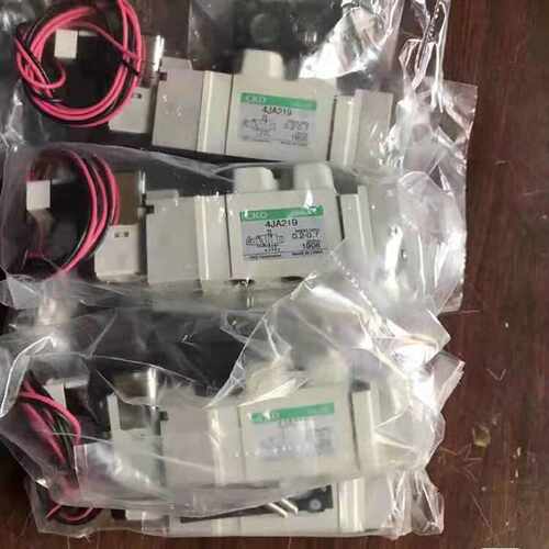 议价CKD CAC3-B-50 N4S010-C6-3 N3S010-C6-3 N4S030-C6-3 SSD-M-