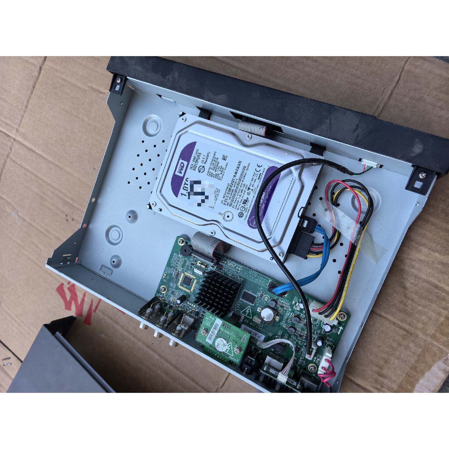 议价海康威视硬盘HIK/DS-7204HW-SH,闲置拆机