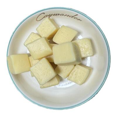内蒙古乳酪方形甜度适中奶香浓郁