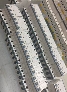 询-3P开关5SY43MCBC16有13个95新以