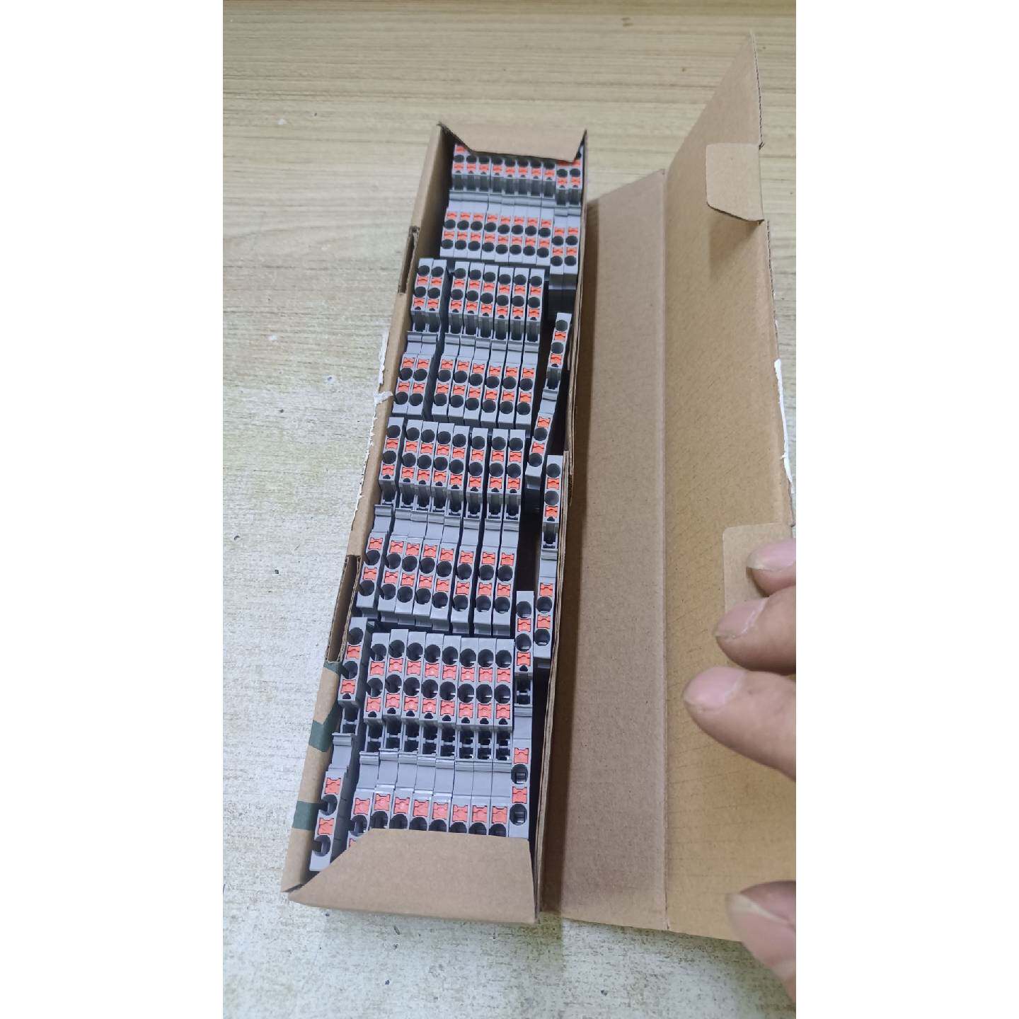 在线议价全新尤提乐接线端子