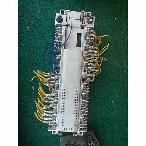PLC FX2N80MT081