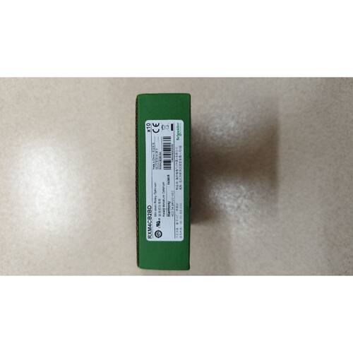 询价下单施耐德继电器 RXM4CB2BD，原装正品，全新未使用，一盒