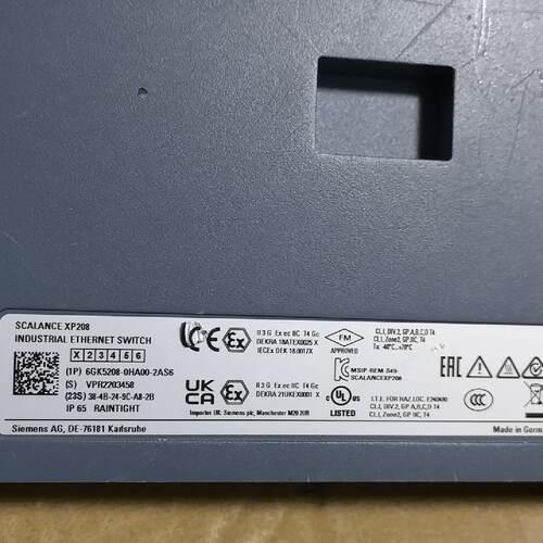 交换机6GK5208-0HA00-2AS6成色一般有划—议价