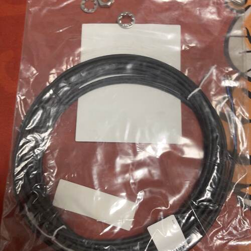 【询价】巴鲁夫/BALLUFF 传感器BES 516-324-E4-适用