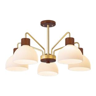 客厅吊灯新款北欧餐厅灯现代简约日式原木风卧室书房广东中山灯具