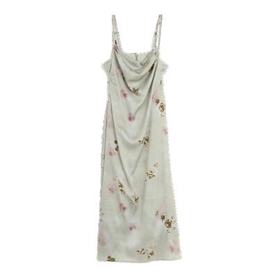 西町村屋法式复古玫瑰印花连衣裙