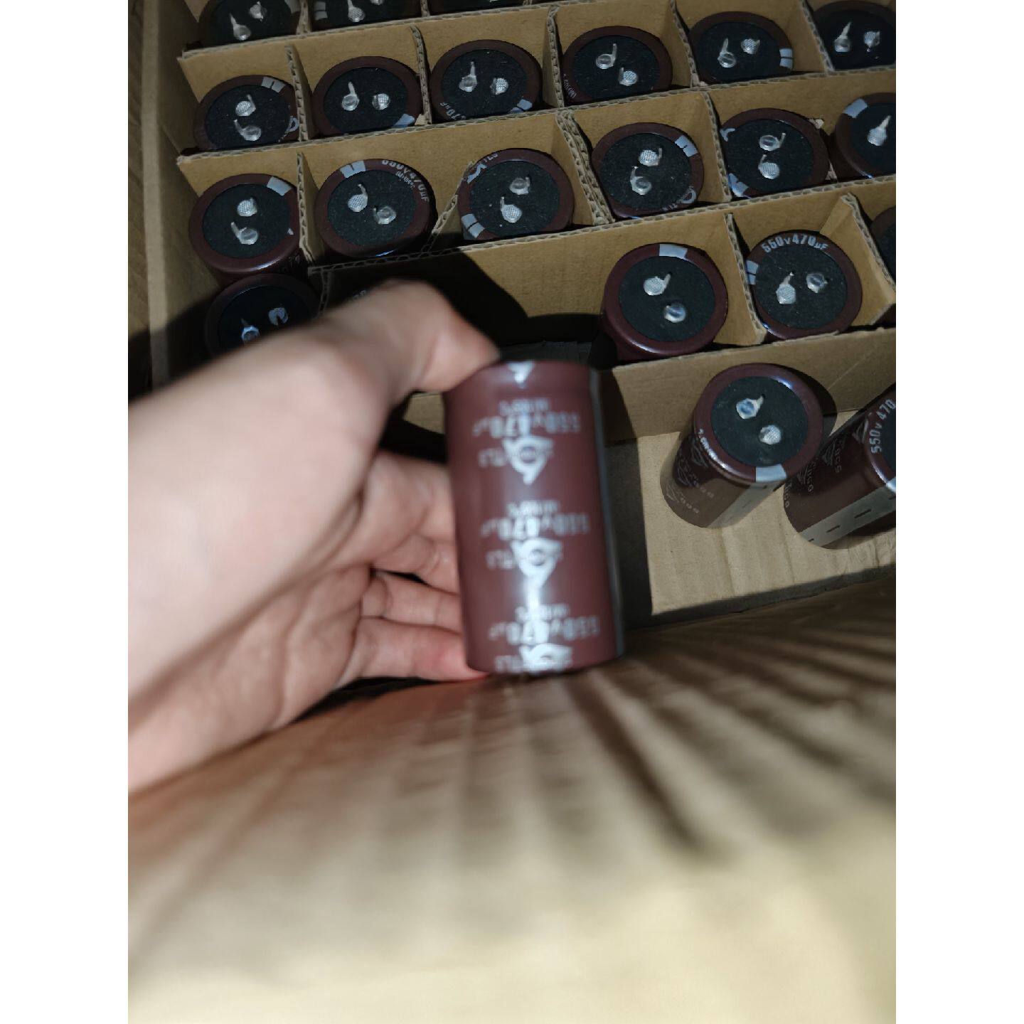 【议价-可维修】550v470Uf电解电容器 三莹samyoung /二手均有货