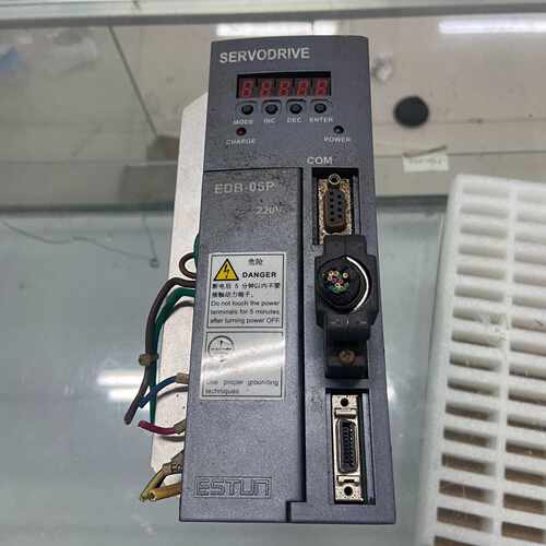 议价拆机ESTUN埃斯顿驱动器EDB-05PS-C024 0.7维修