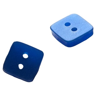 8*8mm方形平面二眼纽扣蓝色再生珠光效果女仕小衬衣衬衫扣子