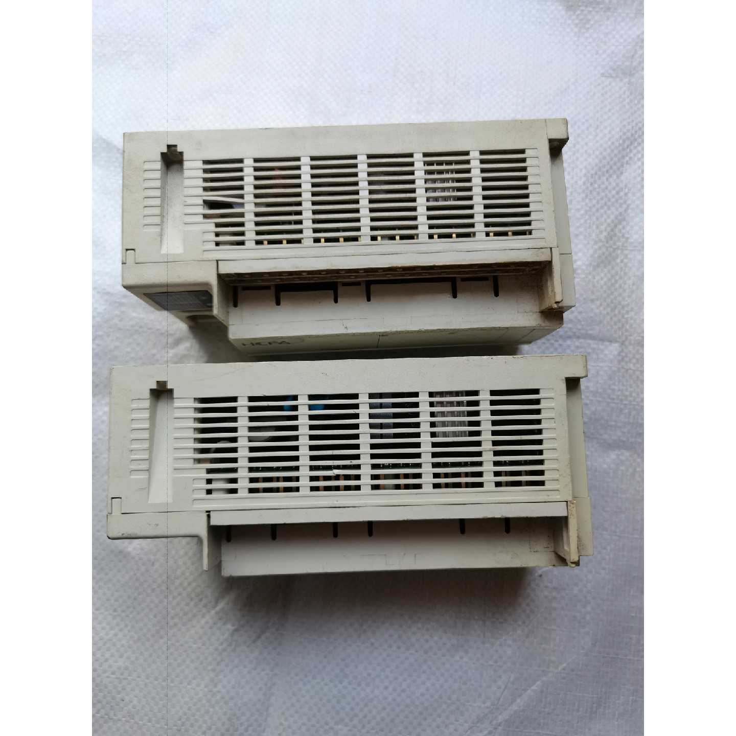 非标价拆机的禾川PLC型号HCA224X16YT还有1个通议价