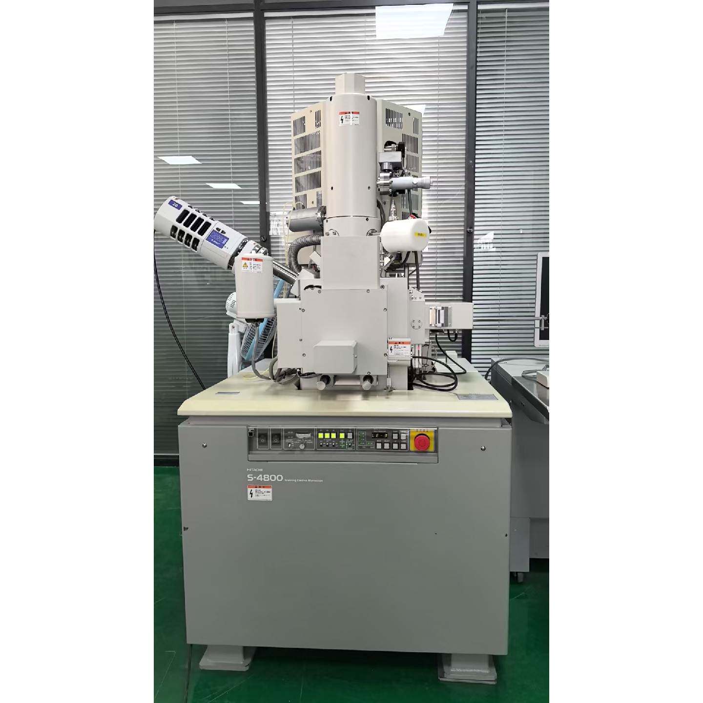【请询价】日立电镜S4800的相关参数如下