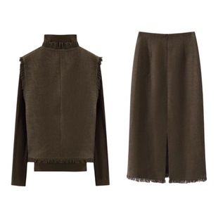 Basic House/百家好小香风叠穿套装立领上衣毛边马甲半身裙三件套