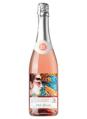 杨丽萍孔雀莫斯卡托甜酒香槟