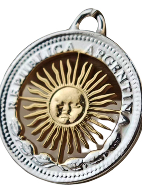 阿根廷太阳神硬币镂空吊坠镀金