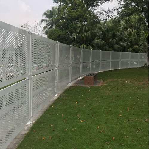 冲孔围挡白色建筑工地冲孔围沿海板蔽围围挡挡风施工市政冲孔挡板