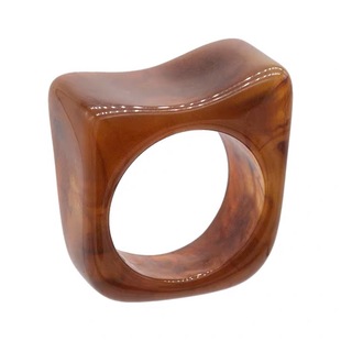 招财!小红书博主同款小众独特元宝形复古树脂戒指冷淡风指环A01