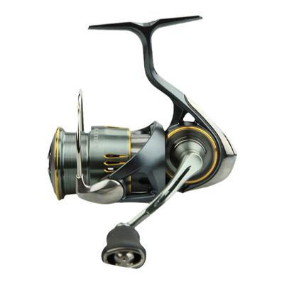 达亿瓦日本12鱼线轮海钓轮钓鱼