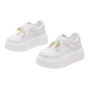 星期六爆款厚底小白鞋女2025新款秋季百搭小个子增高休闲运动板鞋