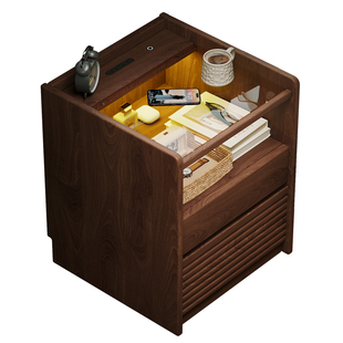 实木床头柜家用卧室小型智能带插座氛围灯中古风床边置物收纳柜子