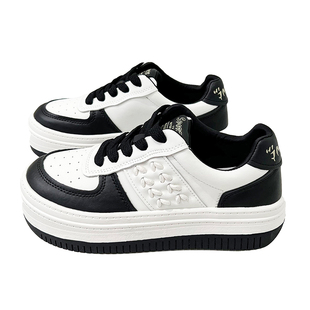 KBNB【店长推荐】软底好穿到不想脱春夏季小白鞋女百搭增高板鞋