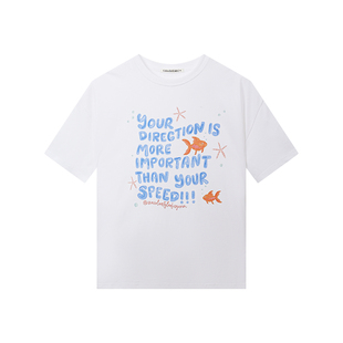 SYMOCOLOR趣味金鱼数码字母印花圆领短袖t恤男女2025夏季宽松休闲