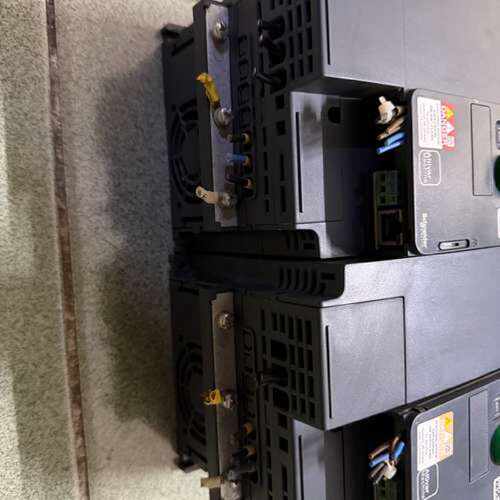 议价施耐德变频器ATV320U40N4C，