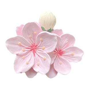 汽车香水招桃花运出风口夹空调车载装饰品男女新车礼物车内香薰