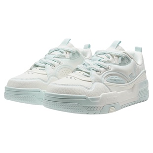 特步征程丨板鞋2025春季新款女鞋舒适百搭休闲滑板鞋975318310028